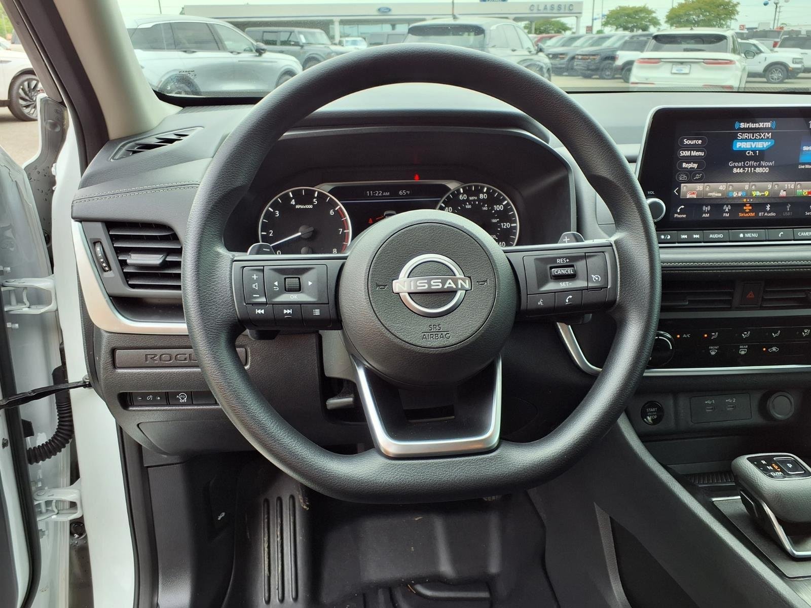 Used 2024 Everest White Pearl Nissan S image 18
