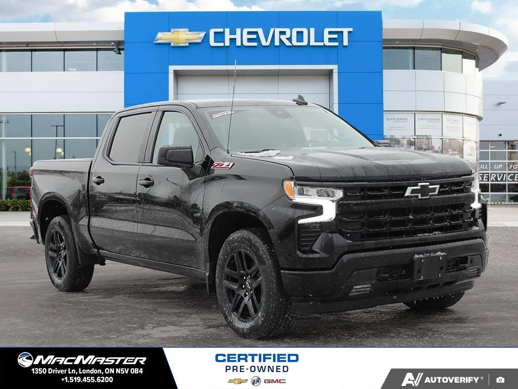 Used 2022  Chevrolet RST image 8