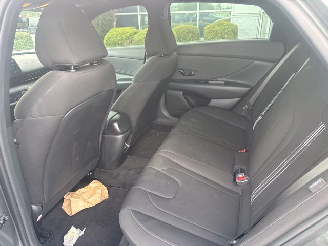 Used 2025 Gray Hyundai SEL Sport image 18