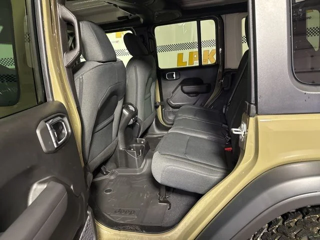 2026 Jeep Wrangler 4-Door Willys - Photo 39