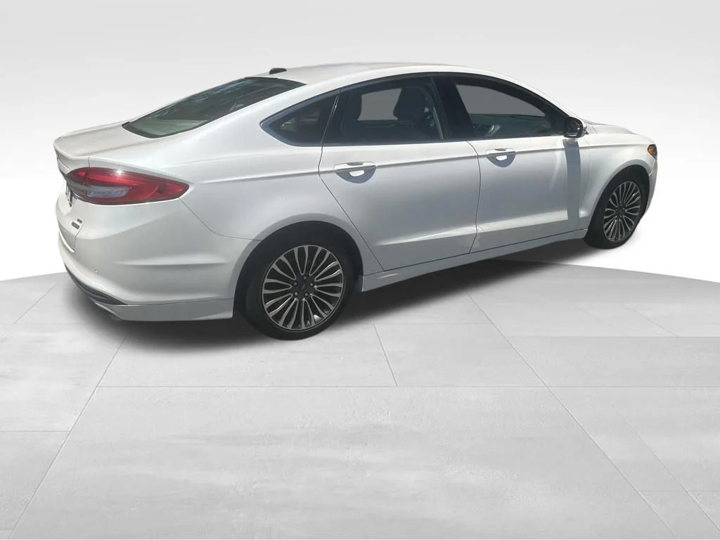 Used 2017 White Ford SE image 25