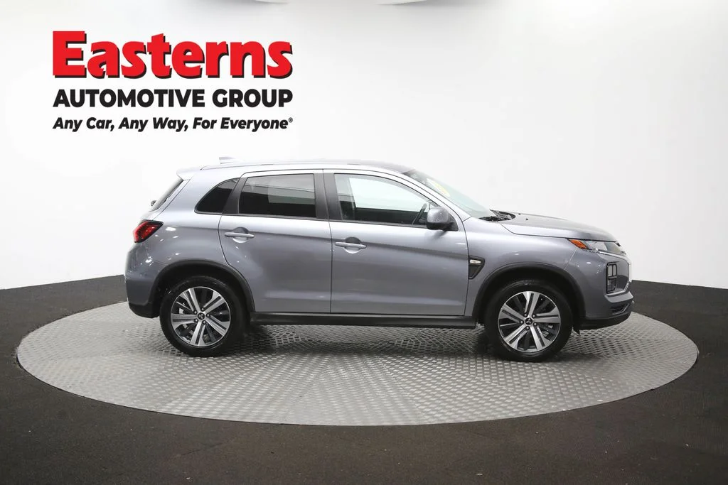 Used 2024 Gray Mitsubishi 2.0 ES image 45