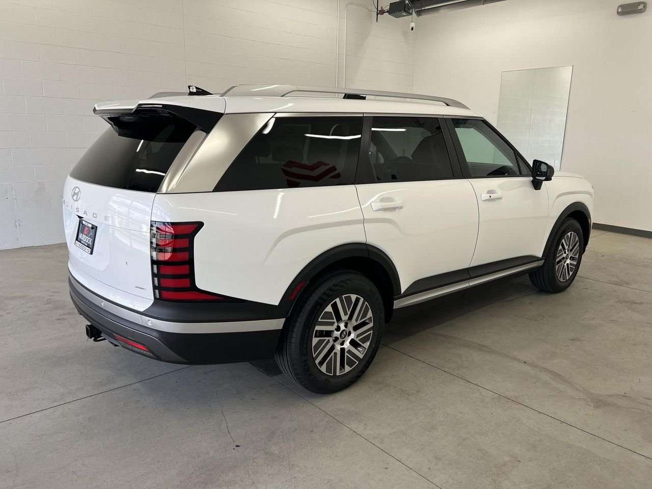 New 2027 Creamy White Pearl Hyundai SEL 8P image 4