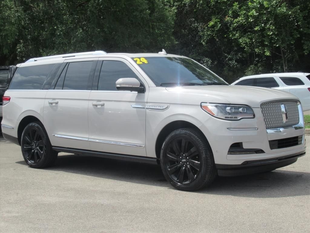 2024 Lincoln Navigator Reserve L 4WD's photo