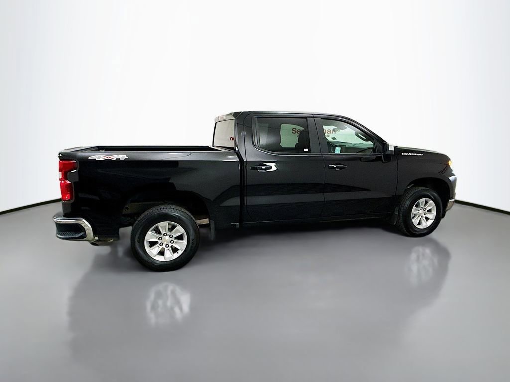 2025 Chevrolet Silverado 1500 LT - Photo 11