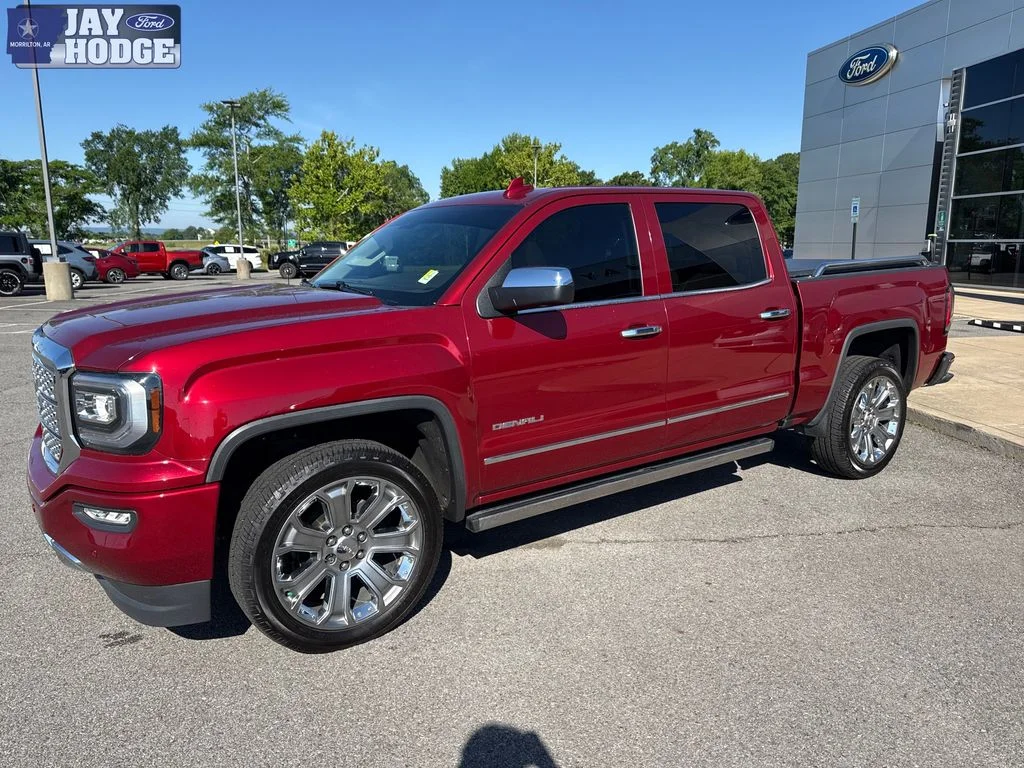 Used 2018 GMC Sierra 1500 Denali Denali with VIN 3GTU2PEJ7JG488608 for sale in Little Rock
