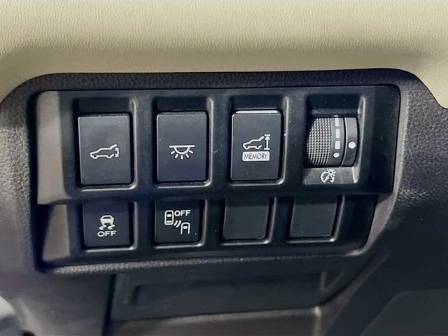 Used 2022 Abyss Blue Pearl Subaru Touring image 11