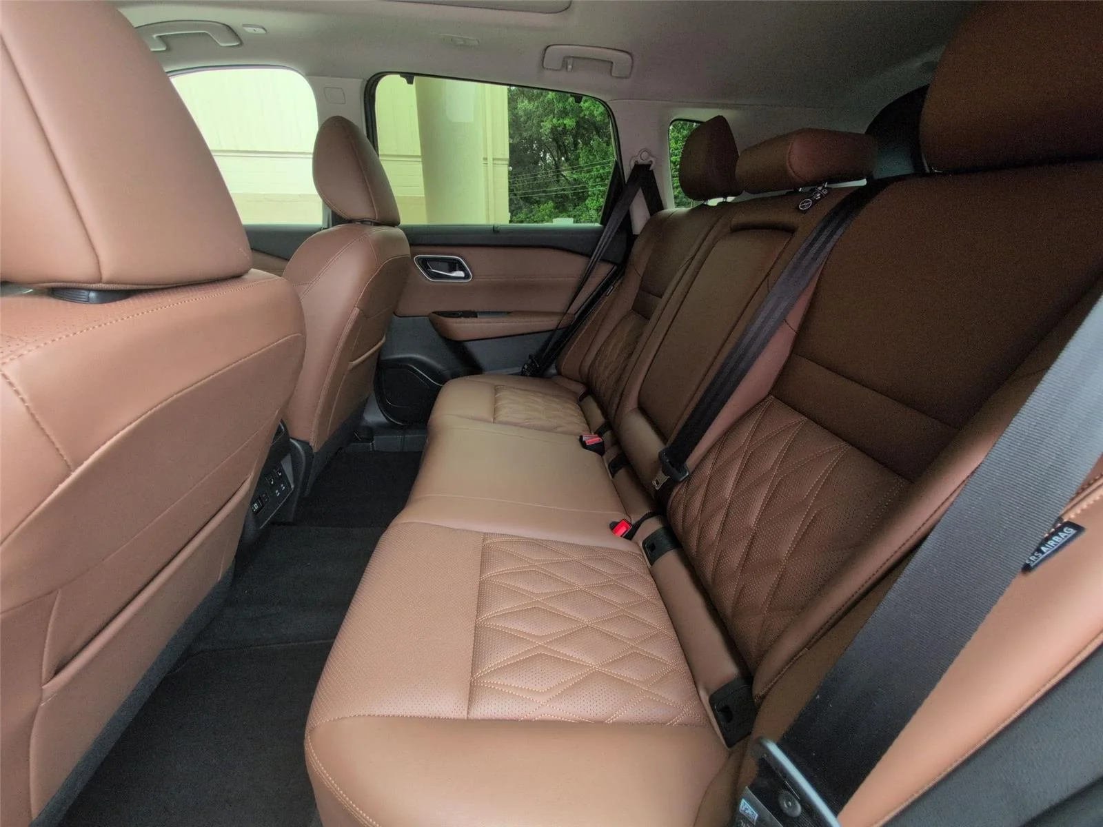 Used 2024 Deep Ocean Blue Pearl Nissan Platinum image 23