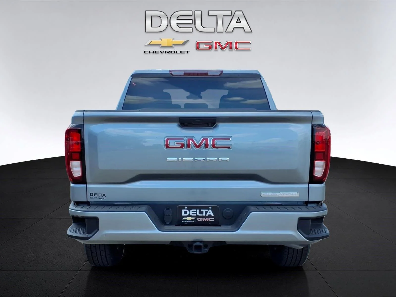 New 2026 Sterling Metallic GMC Elevation image 4