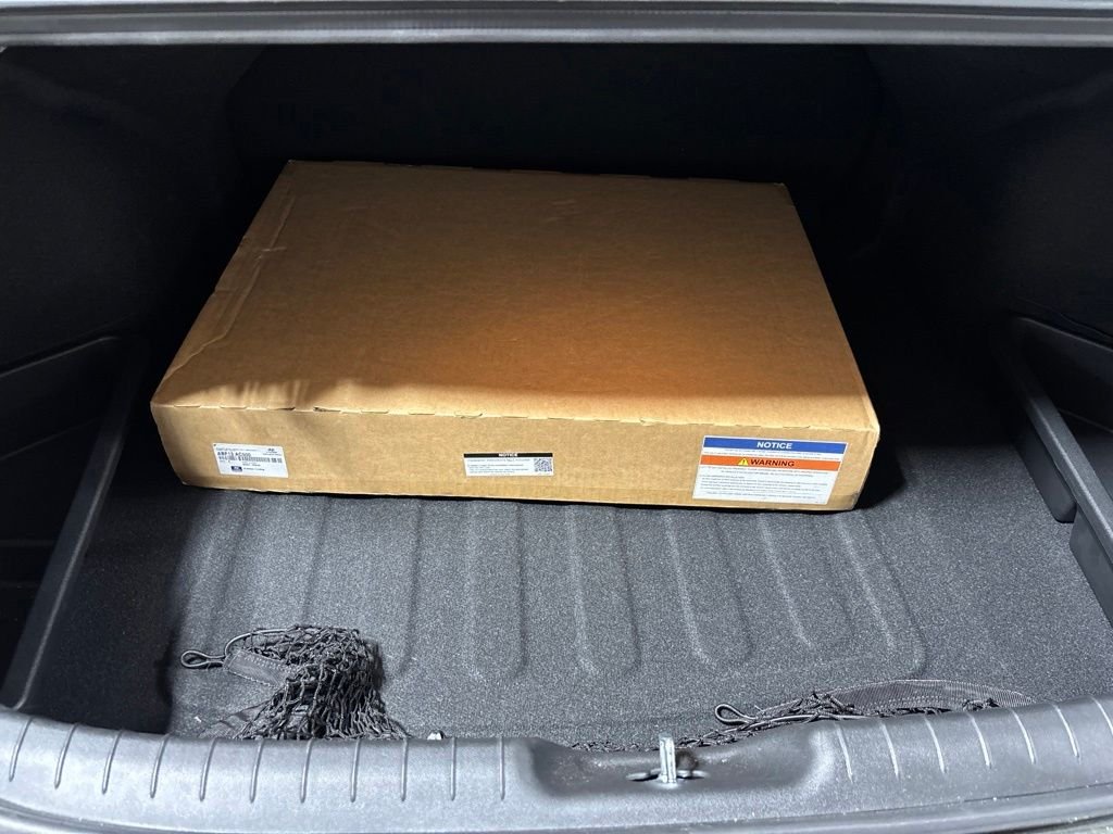 Certified Used 2025 Gray Hyundai SE image 27