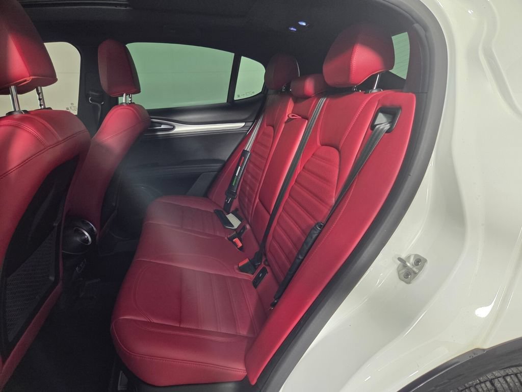 Used 2024 Milano White Alfa Romeo Veloce image 23