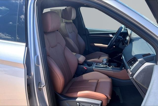 Used 2023 Silver Audi 45 S line Premium Plus image 7