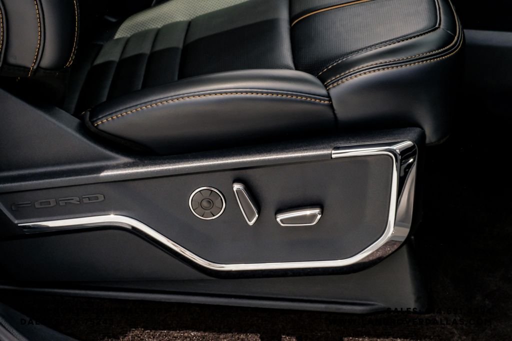 Used 2022 Black Ford Platinum image 38