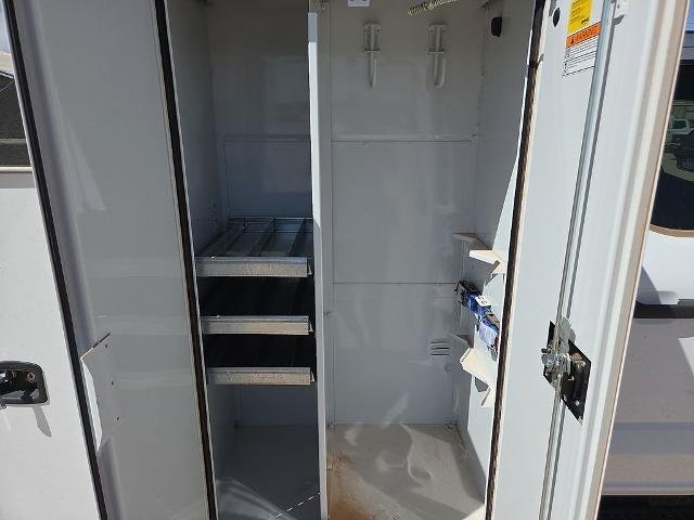 2024 Ford F-550 Super Duty Chassis Cab XL - Photo 41