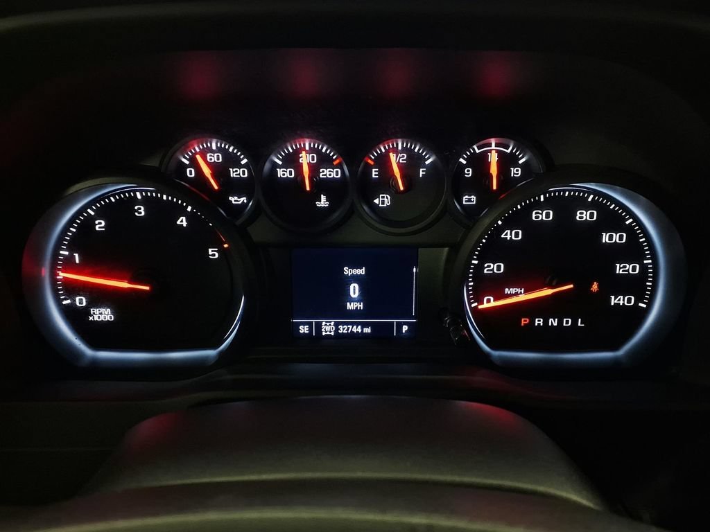 Used 2023 SUMMIT WHITE GMC Pro image 17