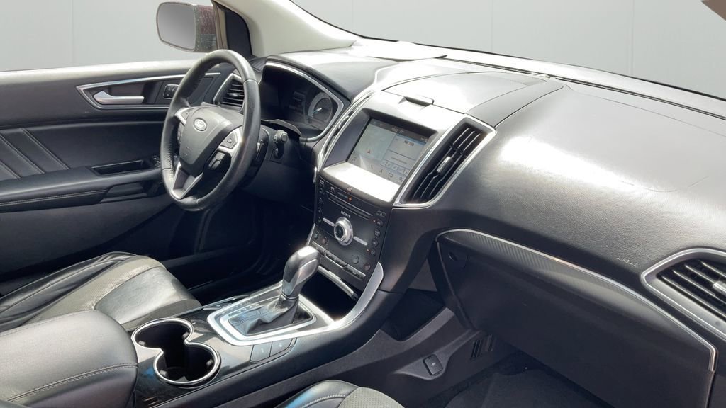 2017 Ford Edge Sport - Photo 43