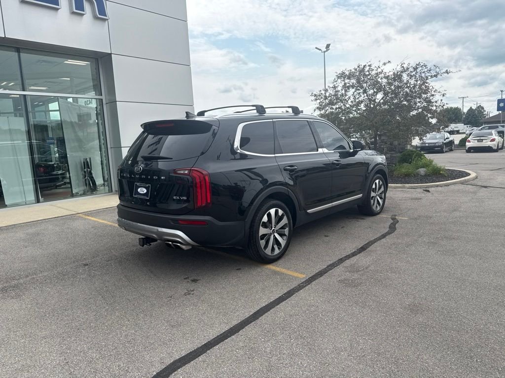Used 2021 Ebony Black Kia EX image 40