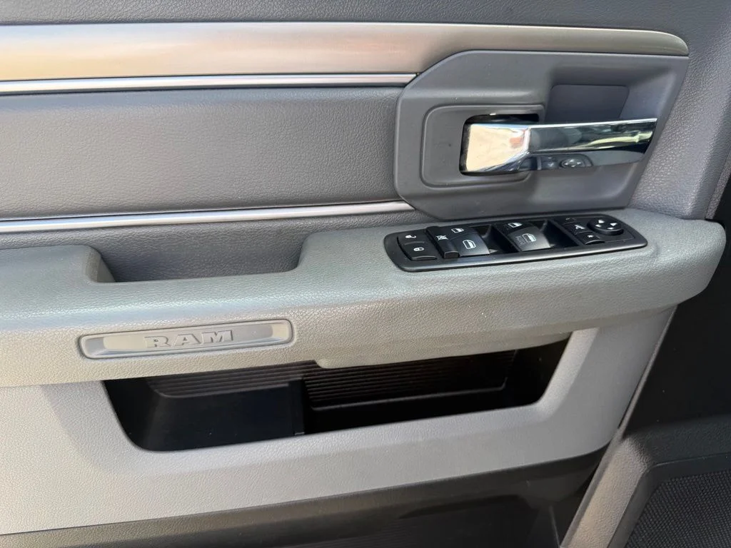 Used 2019 Gray Ram Big Horn image 5