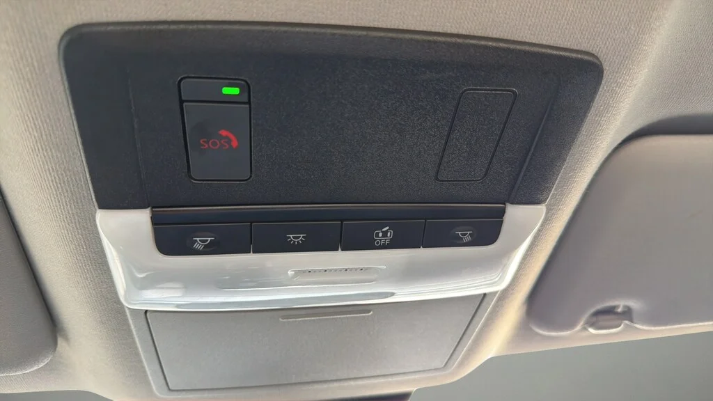 Certified Used 2025 Rosewood Nissan SV image 22