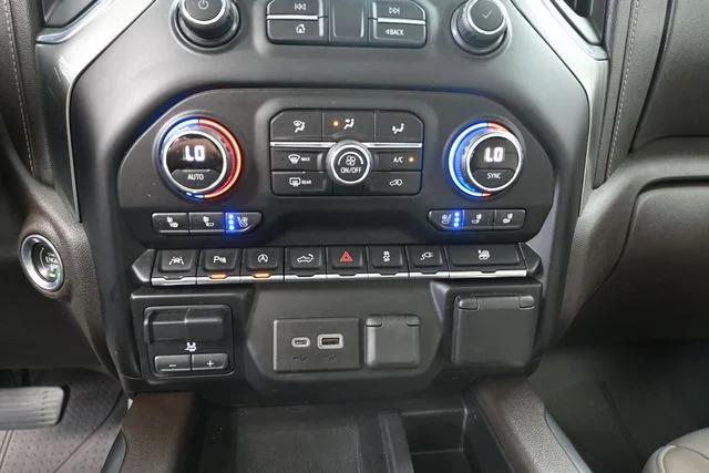 Used 2020 Gray Chevrolet LTZ image 35