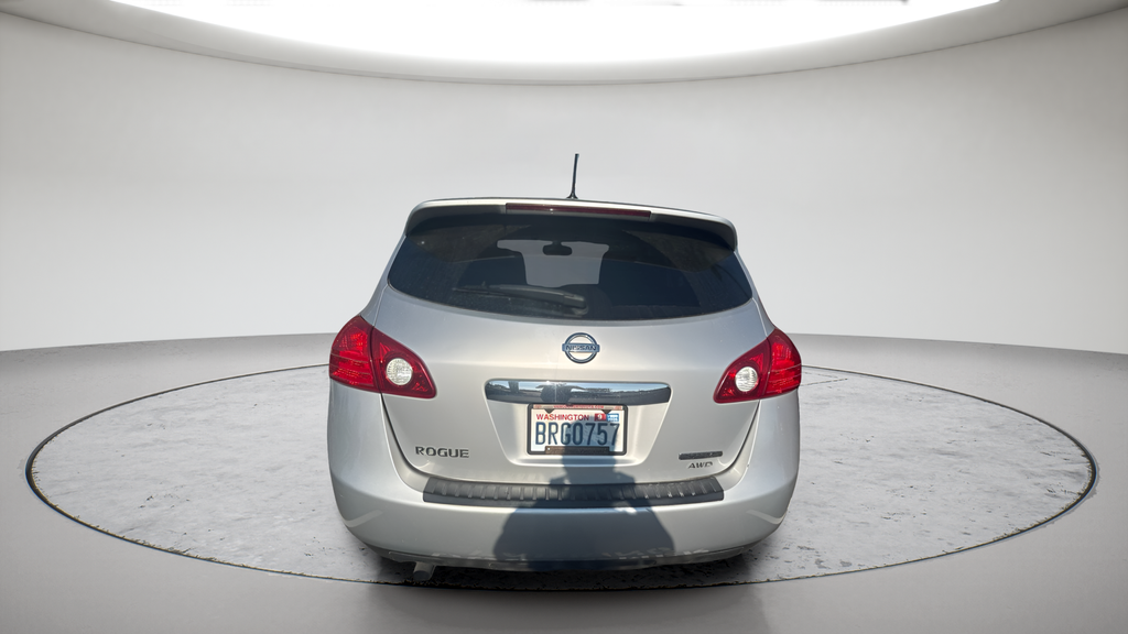 Used 2013 Brilliant Silver Metallic Nissan S image 3
