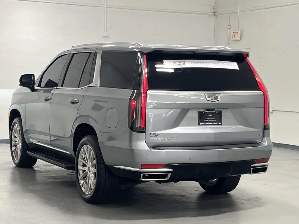 Used 2024 Argent Silver Metallic Cadillac Premium Luxury image 6