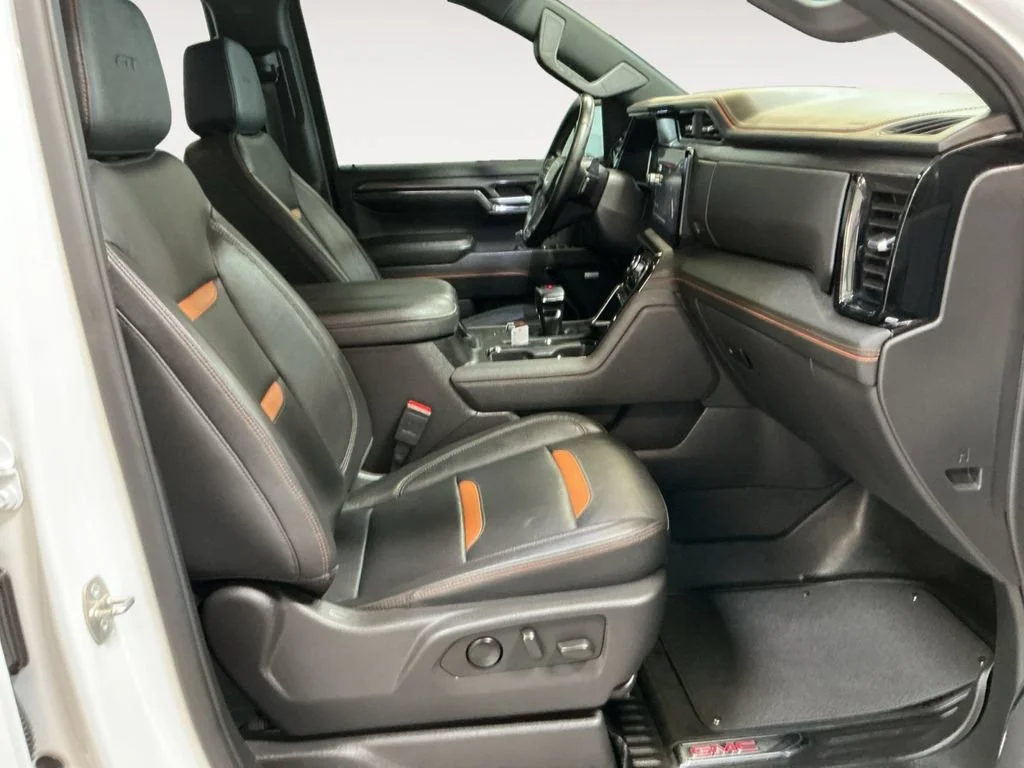 Used 2024 Summit White GMC AT4 image 16