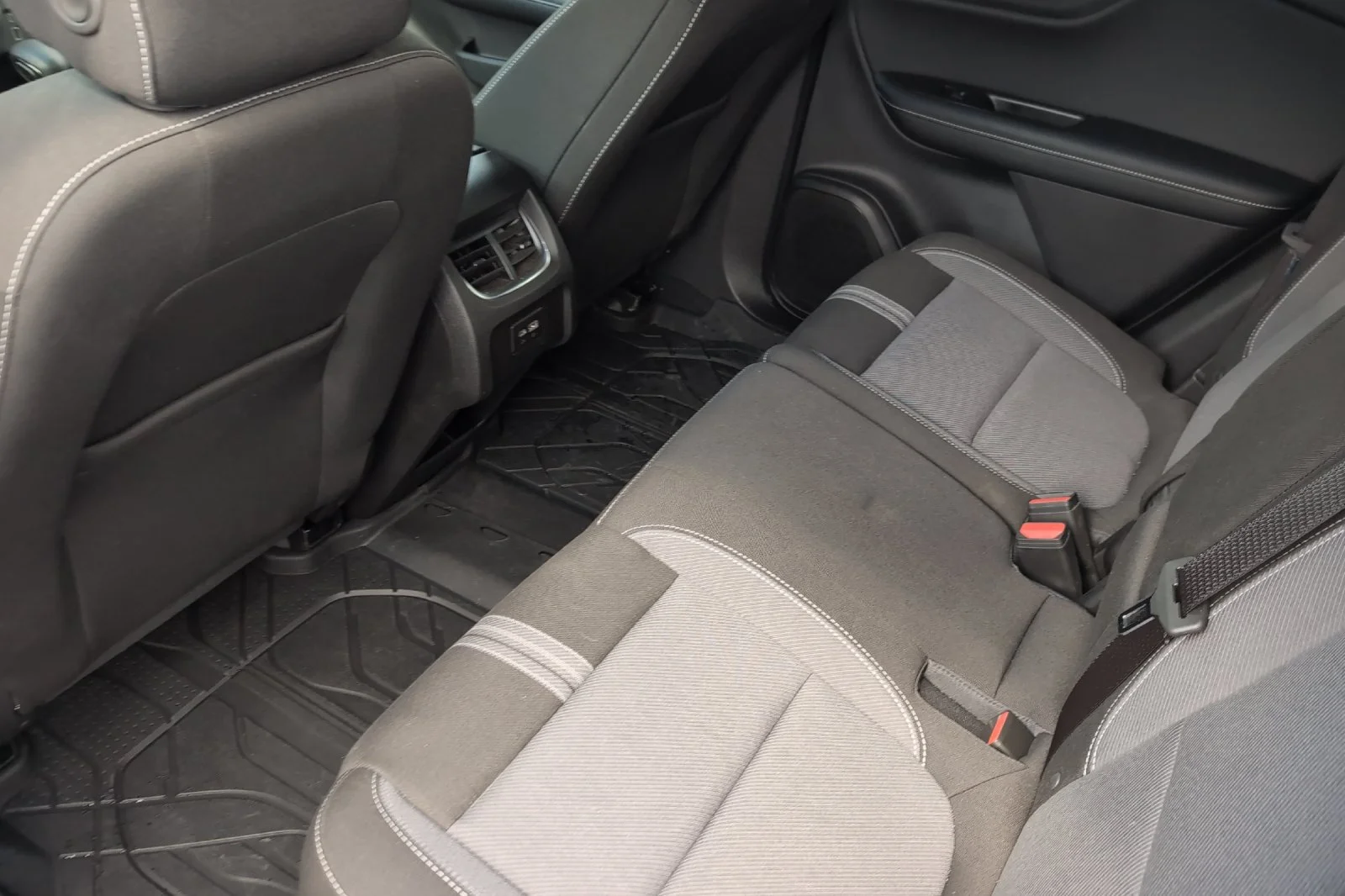 Used 2024 Sterling Gray Metallic Chevrolet 2LT image 13
