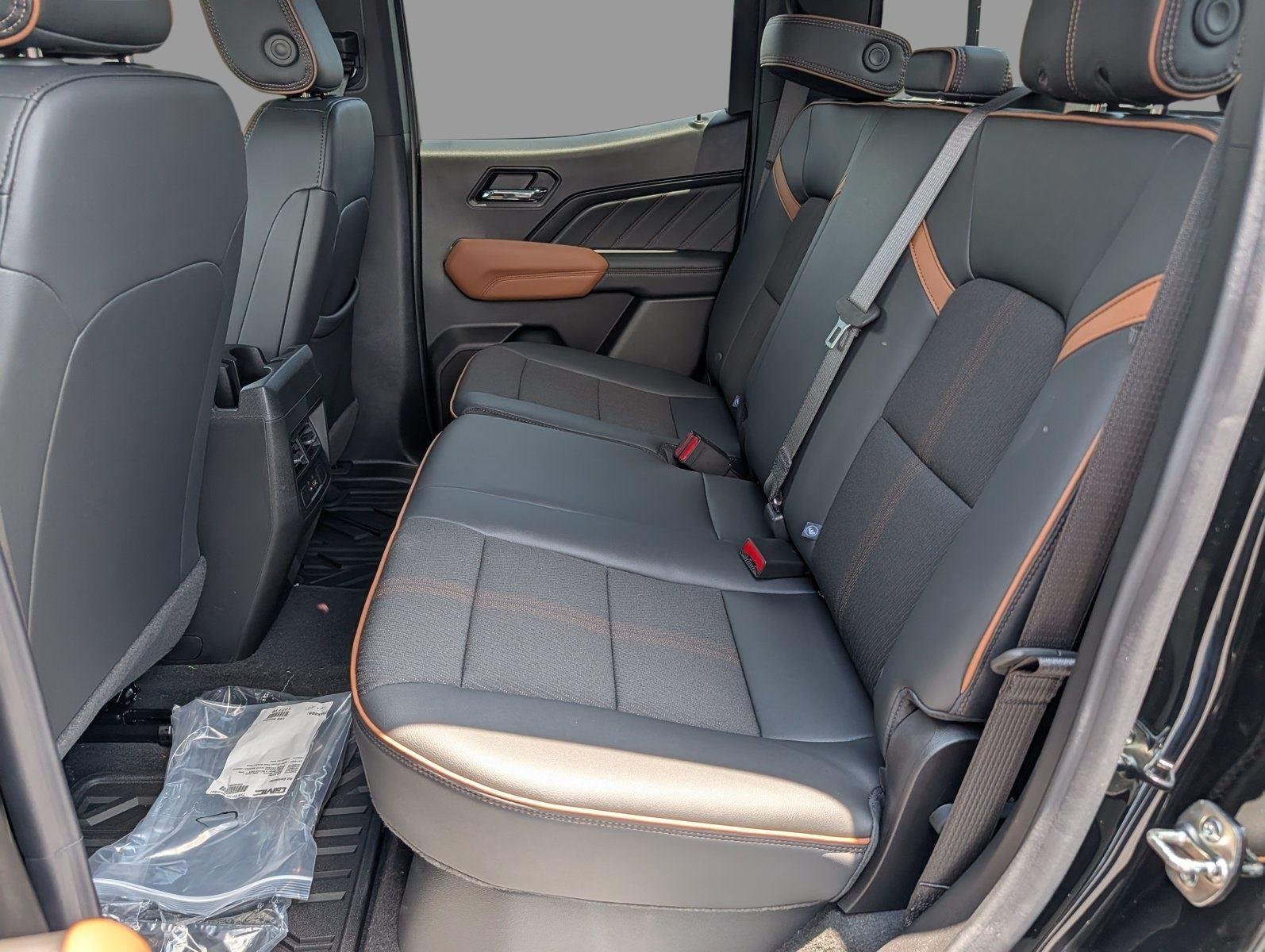 New 2026 Onyx Black GMC AT4 image 33