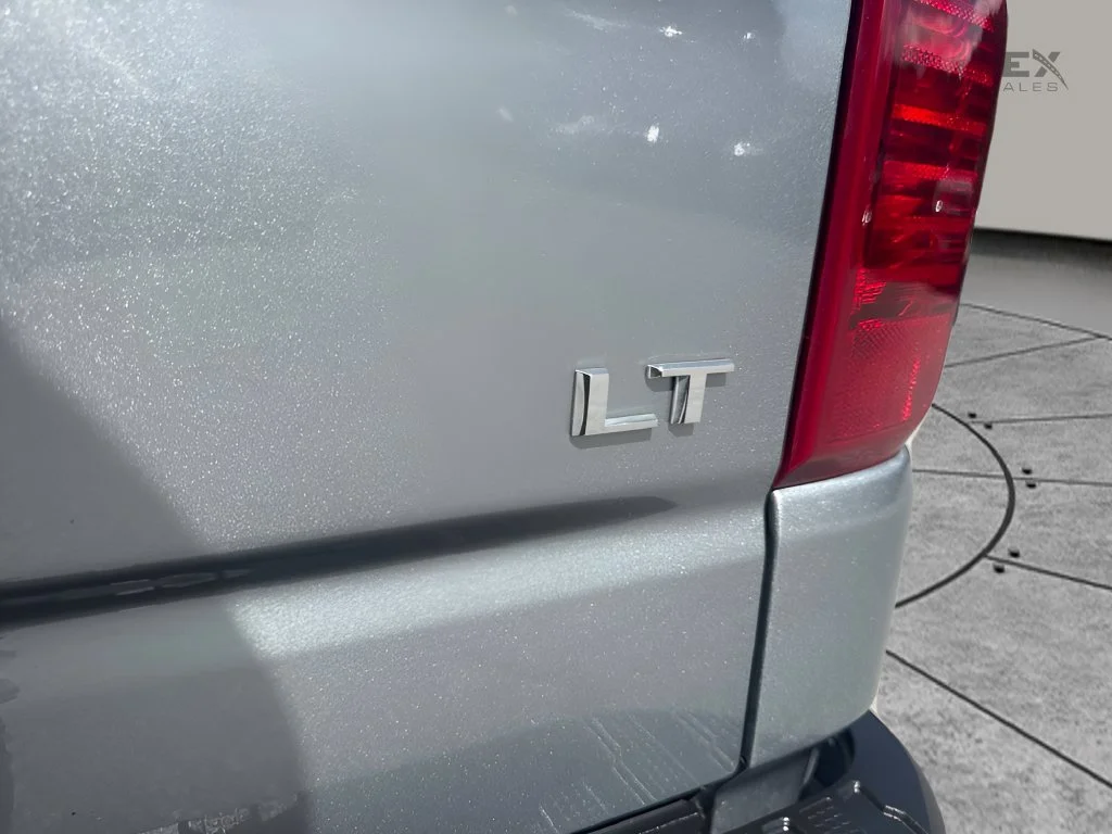 Used 2024 Gray Chevrolet LT image 29