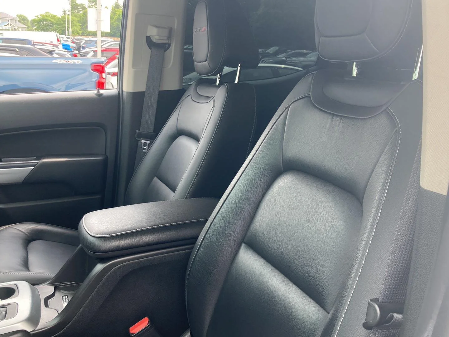 Used 2021 Summit White Chevrolet 4WD ZR2 image 22