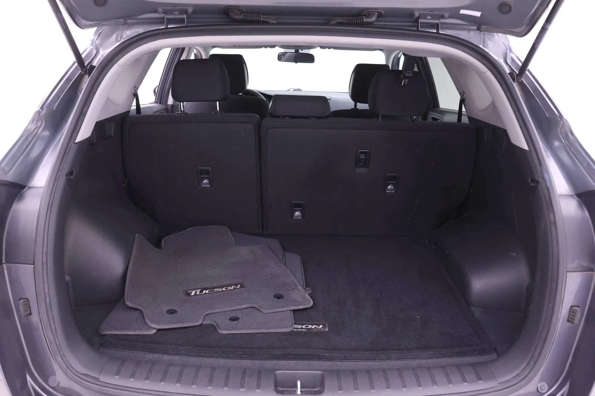 Used 2017 Coliseum Gray Hyundai SE image 14