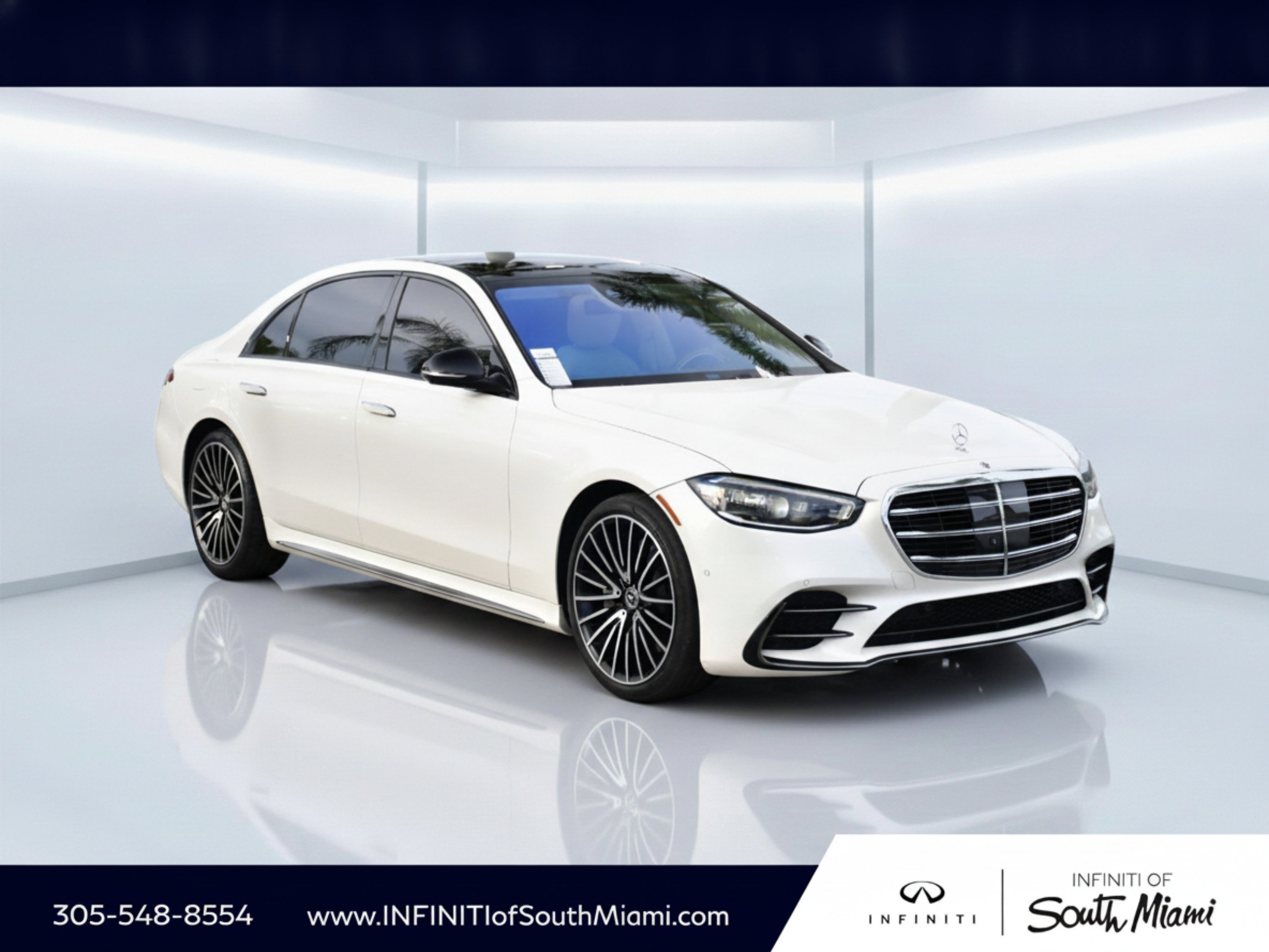 Used 2023 Diamond White Mercedes-Benz S 500 image 3