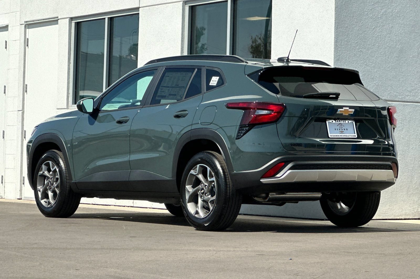 2026 Chevrolet Trax LT - Photo 6