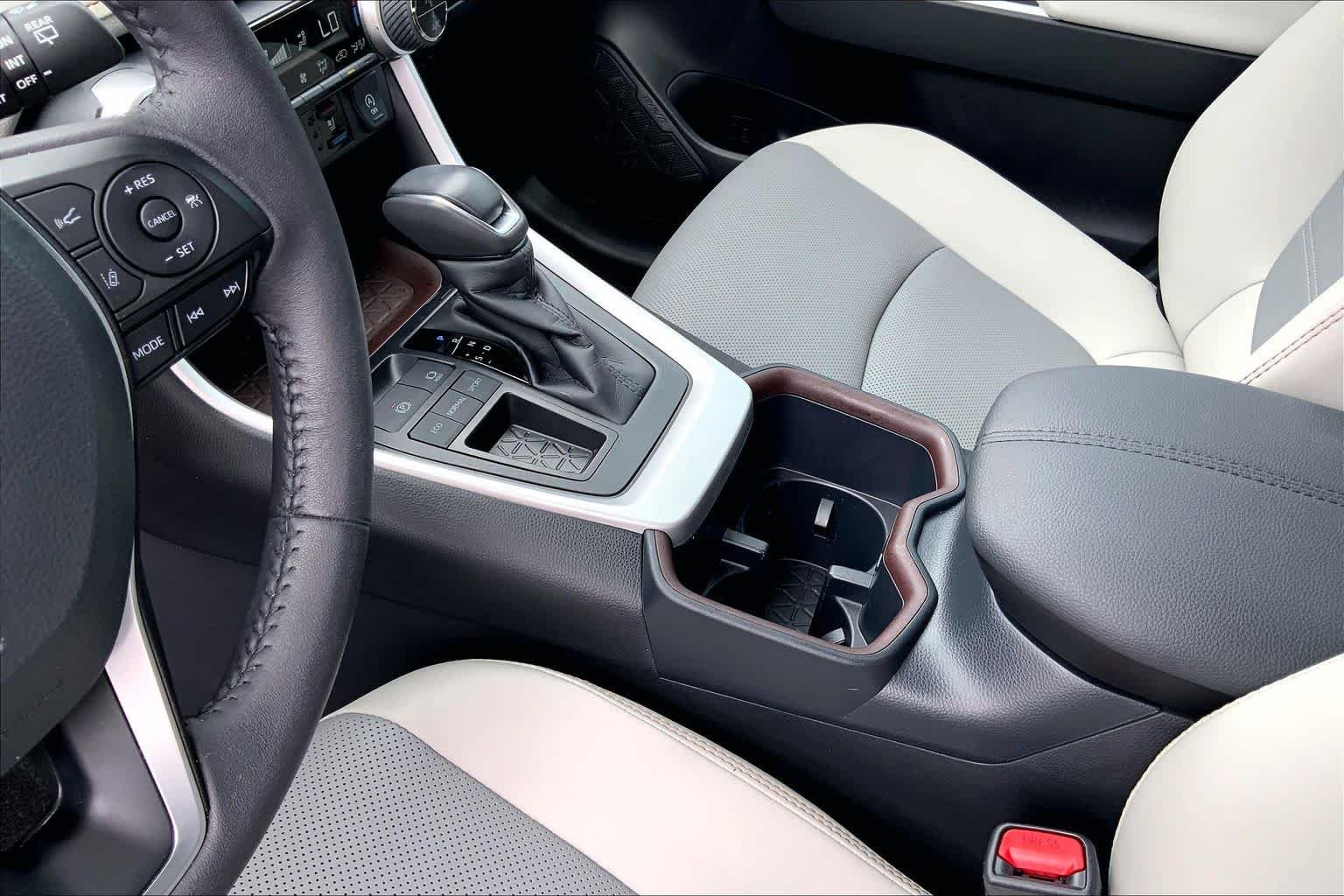 Used 2025 Magnetic Gray Metallic Toyota Limited image 17