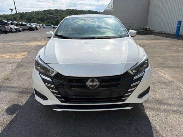 Used 2025 Aspen White Nissan 1.6 SV image 10