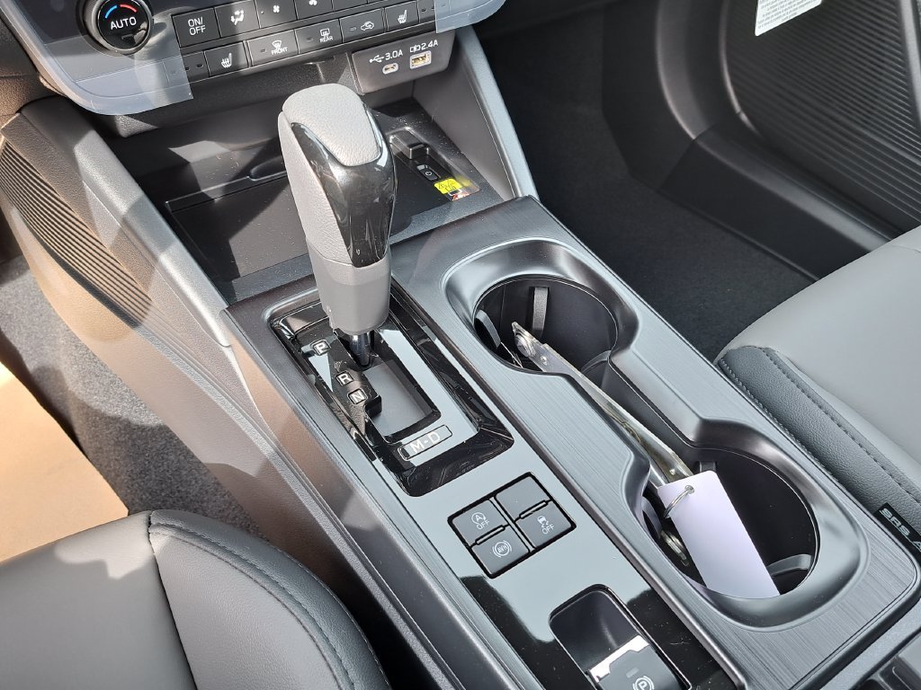 New 2026 ICE SILVER METALLIC Subaru Premium image 11