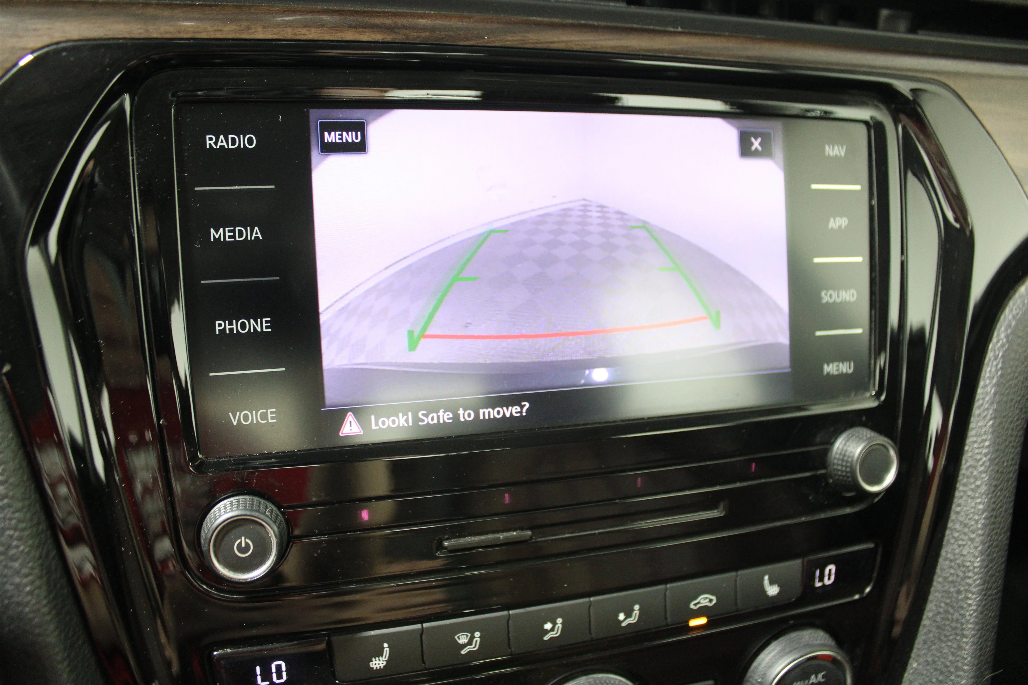 2022 Volkswagen Passat Limited Edition - Photo 15