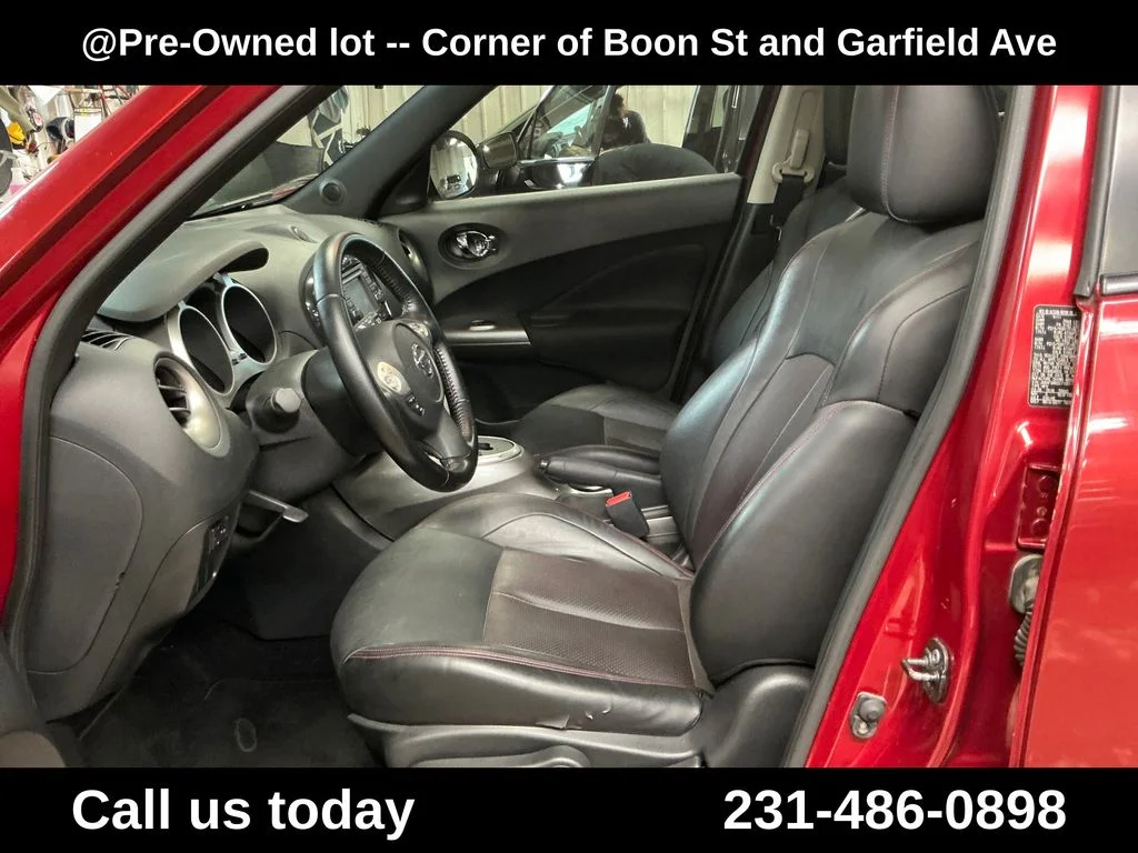 Used 2012 Red Nissan SL image 14