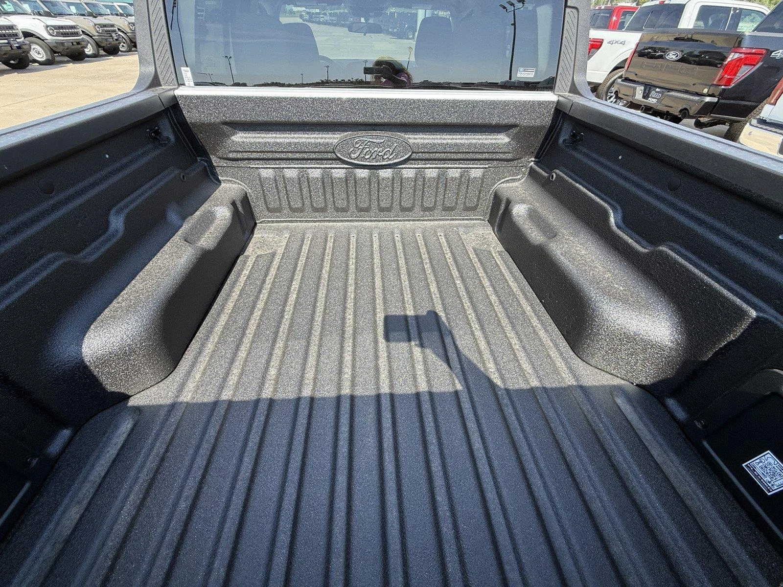 New 2026 Oxford White Ford XL image 11