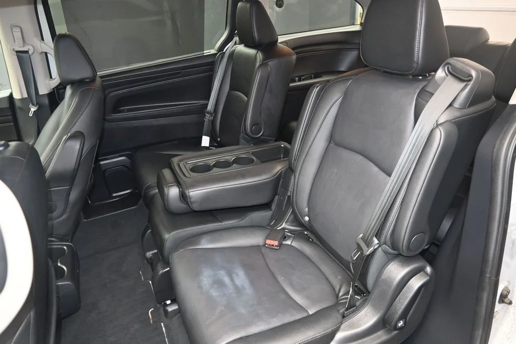 Certified Used 2025 White Honda EX-L image 14