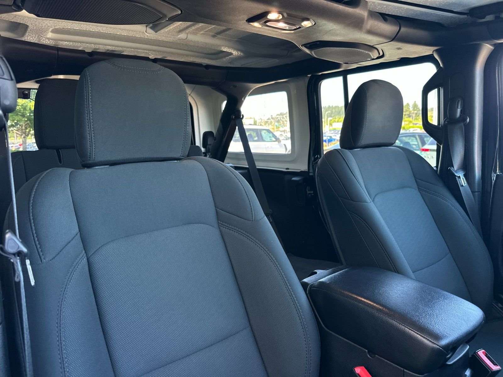 Used 2019 Black Clearcoat Jeep Unlimited Sport image 16