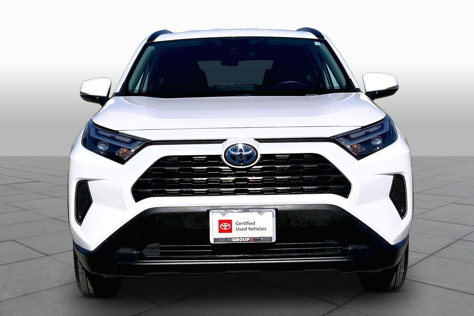 Used 2024 Ice Cap Toyota Hybrid XLE image 4
