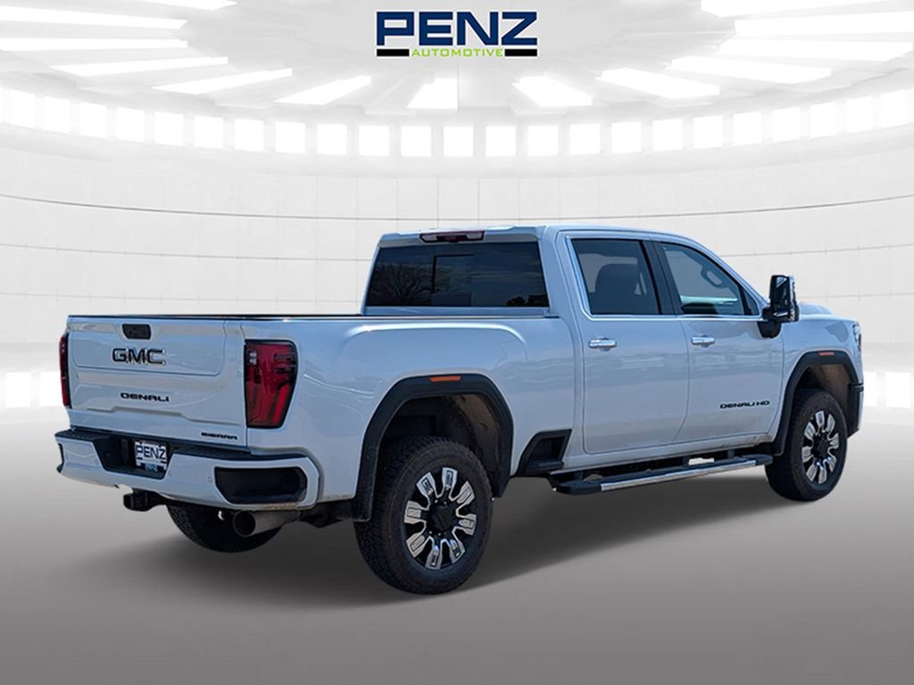 2026 GMC Sierra 3500HD Denali - Photo 2
