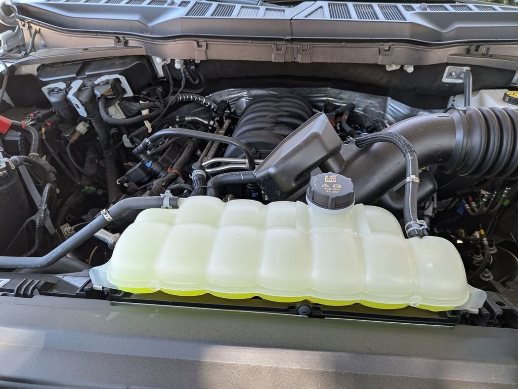New 2026 Oxford White Ford XL image 14