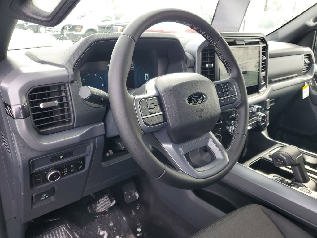 2026 Ford F-150 XLT - Photo 7