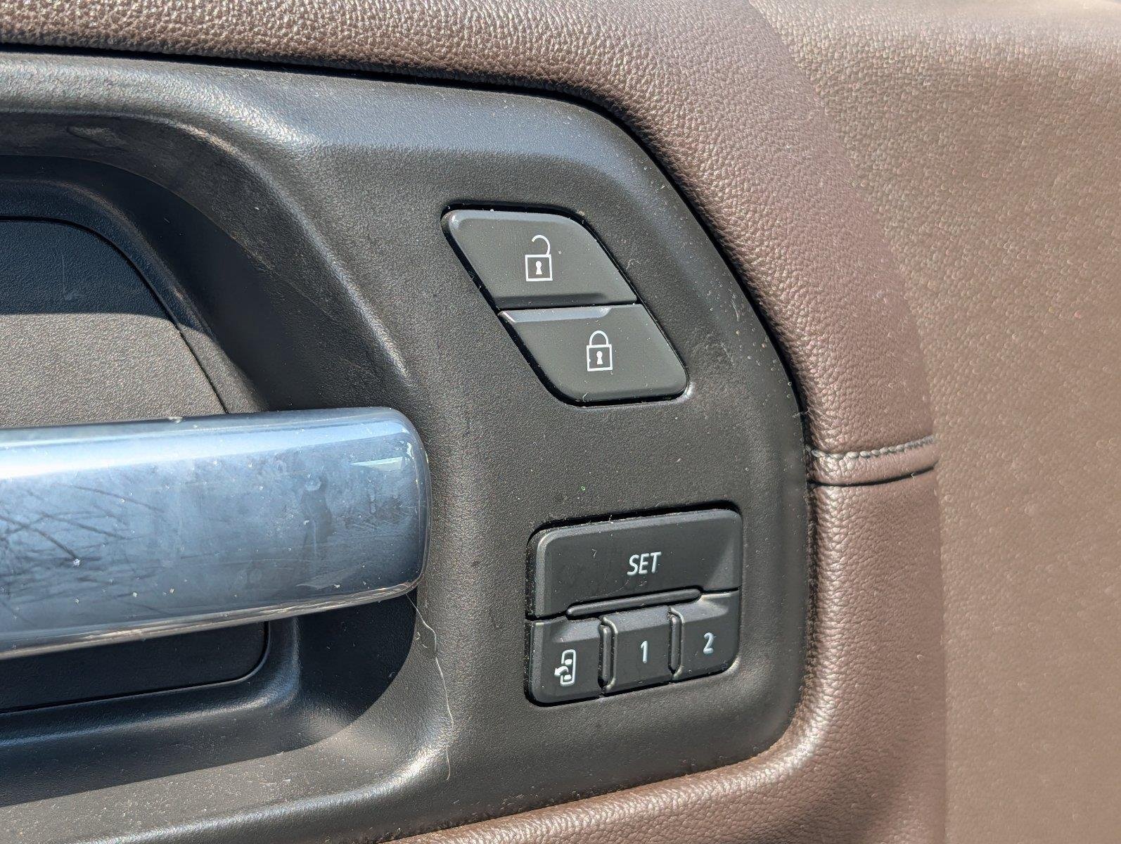 Used 2021 SATIN STEEL METALLIC GMC Denali image 16