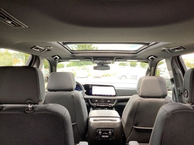 2026 Chevrolet Tahoe Premier - Photo 10