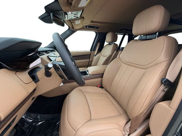 New 2026 Belgravia Green Land Rover SE image 10