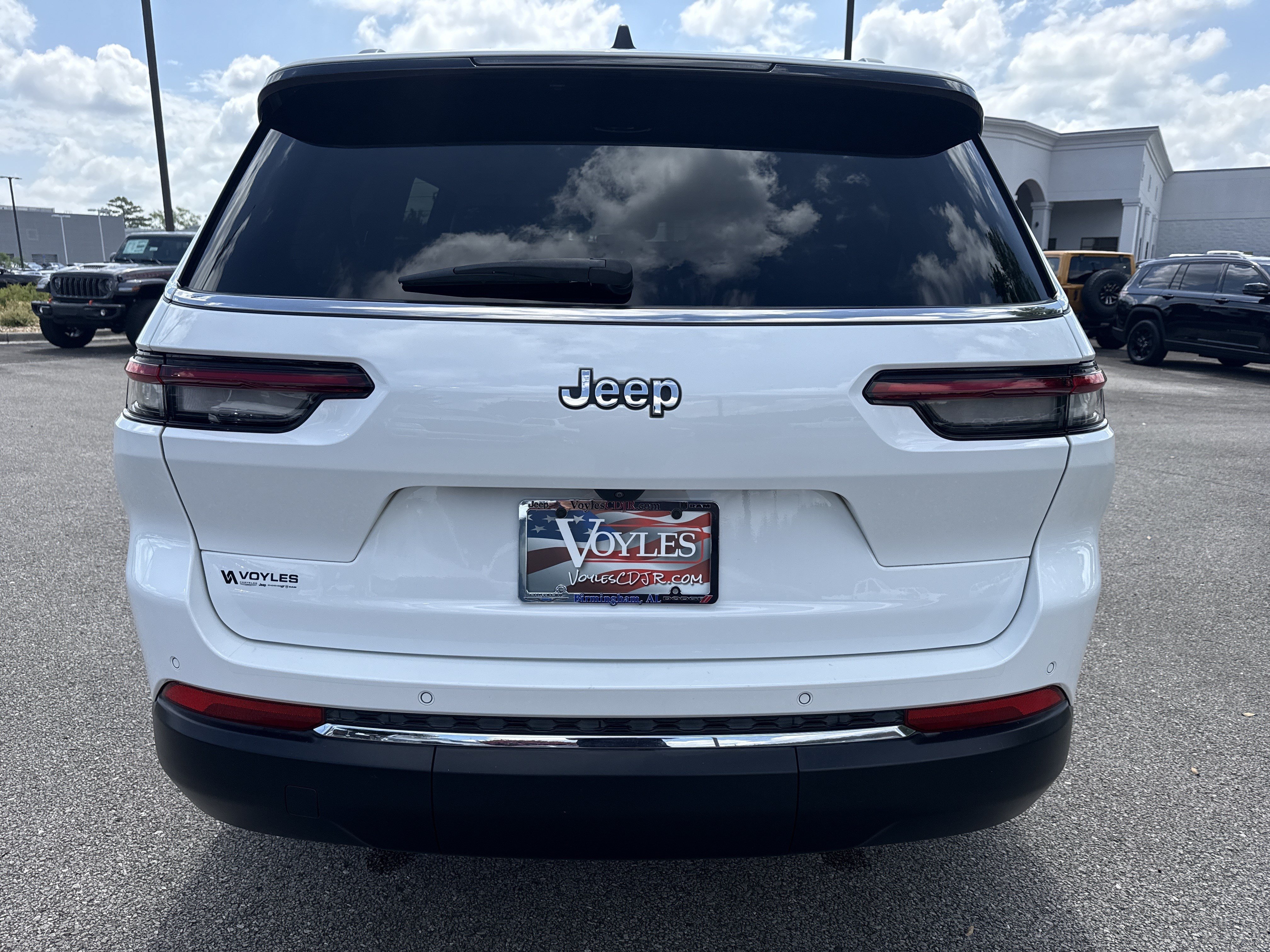 Used 2021 Bright White Clearcoat Jeep Limited image 6